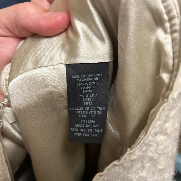 Donna Karan Boucle Textured Cashmere pencil skirt - Picture 6 of 6